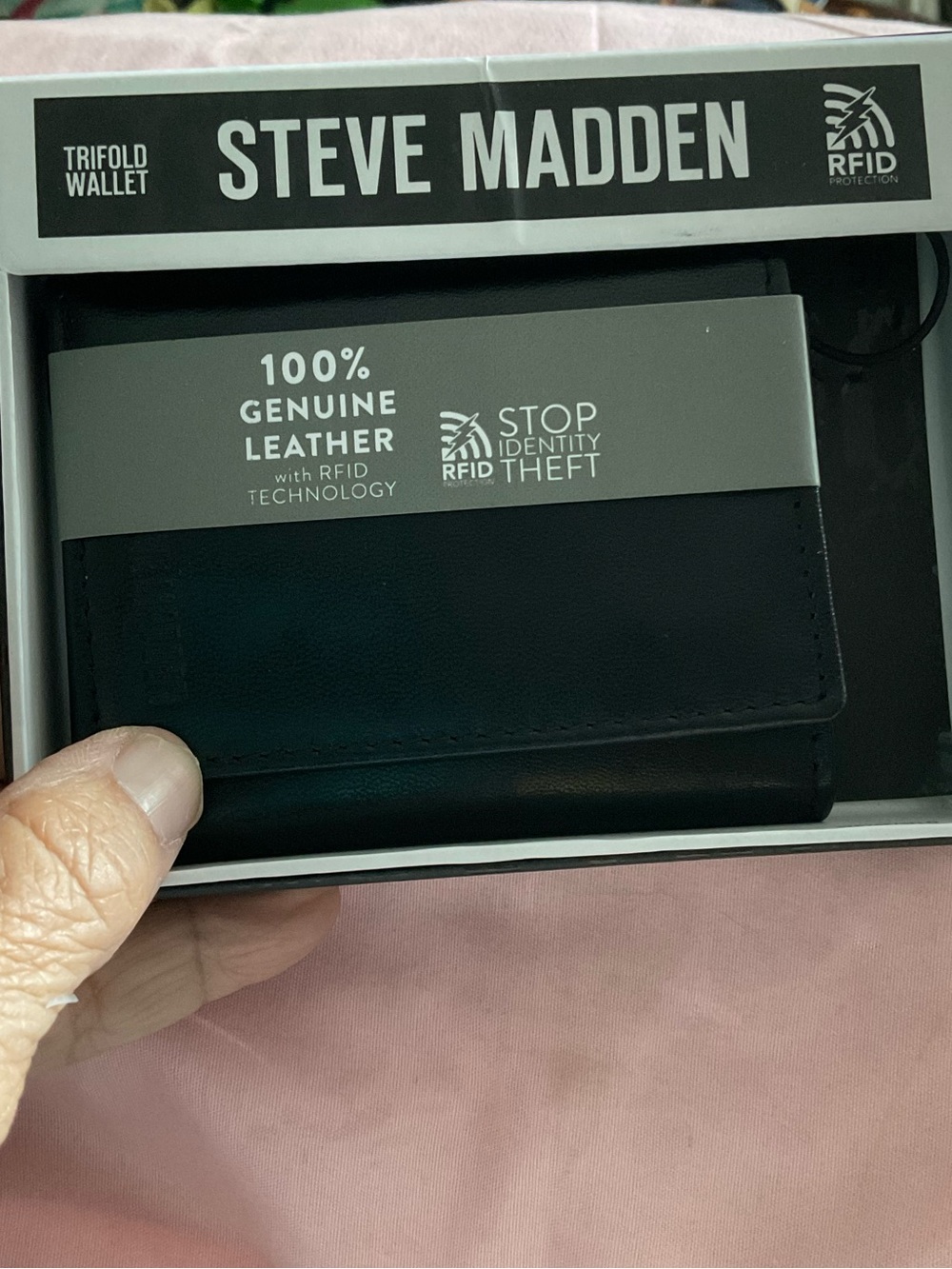 Steve Madden Black Genuine Leather Trifold Wallet with RFID